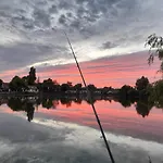 Campsite Mobile 2 Au Bord Du Lac, Peche Gratuite Sans Permis Ardres
