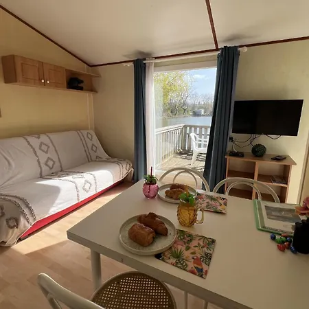 Kamp alanı Mobile 2 Au Bord Du Lac, Peche Gratuite Sans Permis Ardres