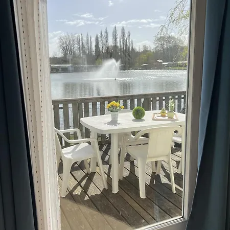 Kamp alanı Mobile 2 Au Bord Du Lac, Peche Gratuite Sans Permis