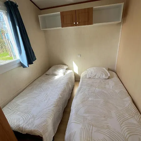 Mobile 2 Au Bord Du Lac, Peche Gratuite Sans Permis Ardres