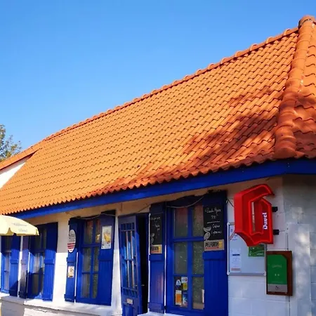 Mobile 2 Au Bord Du Lac, Peche Gratuite Sans Permis *