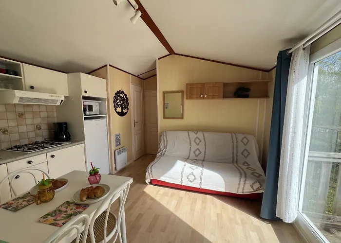 Mobile 2 Au Bord Du Lac, Peche Gratuite Sans Permis *