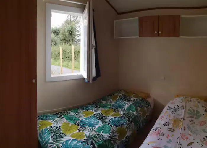 Mobile 2 Au Bord Du Lac, Peche Gratuite Sans Permis Campingplads Ardres