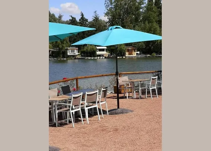 Campingplads Mobile 2 Au Bord Du Lac, Peche Gratuite Sans Permis