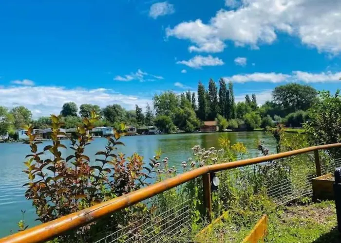 Campingplads Mobile 2 Au Bord Du Lac, Peche Gratuite Sans Permis *