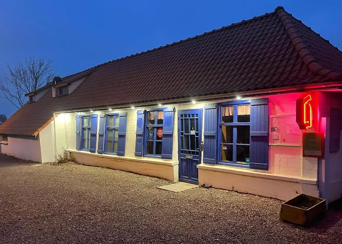 Mobile 2 Au Bord Du Lac, Peche Gratuite Sans Permis Campingplads